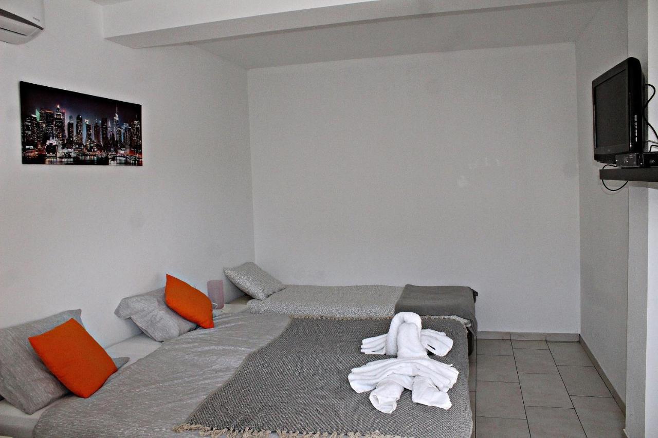 Bed and Breakfast Yosefsfeld à Kutjevo Chambre photo